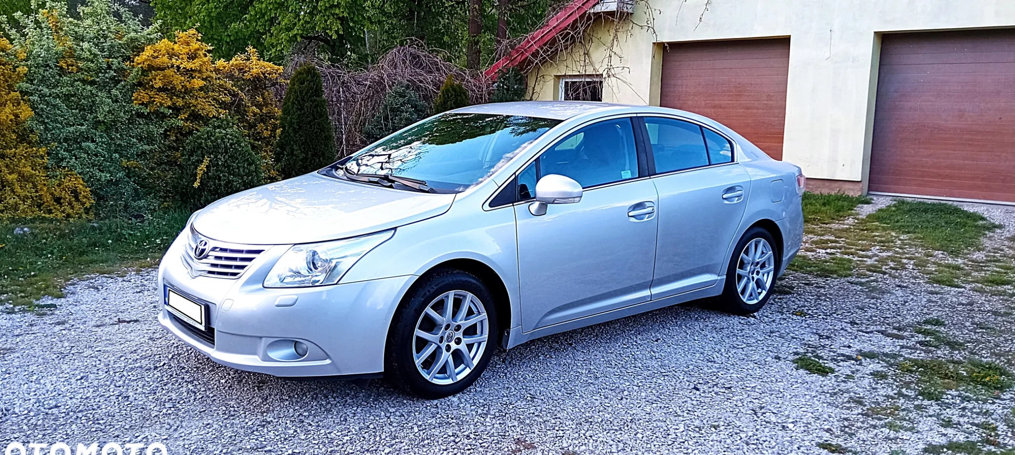 Toyota Avensis cena 29900 przebieg: 248000, rok produkcji 2008 z Toruń małe 326